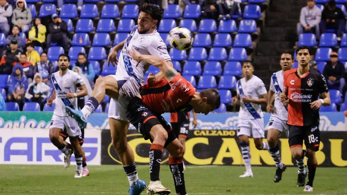 Club Puebla frente a Atlas jornada 4 apertura 2024